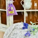 Wisząca witryna shabby chic na talerze Monique Art - romantyczny styl prowansalski, oszklona