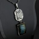 Runa Perthro z labradorytem - oksydowany srebrny naszyjnik