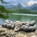Męska bransoletka z naturalnego jaspisu szarego i głową Zeusa - prezent dla niego