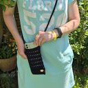 Etui na telefon, mini torebka wykonane na szydełku - czarna