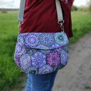 Torebka z klapką - fioletowe heksagony