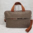 Torba na laptopa 15,6' - funkcjonalna elegancja w naturalnych tonach