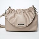 Beżowa torebka typu Cloud Midi na ramię i crossbody ze skóry naturalnej