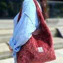 Welurowa torba hobo Miś bordowa na ramię