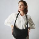 Torba hobo midi z czarnej skóry naturalnej - ręcznie robiona na ramię