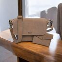 Mała torebka na ramię, skóra, taupe