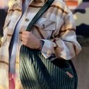 Sztruksowa torba hobo Zielona