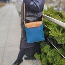 Listonoszka z klapką Ada kolor morski ciemny