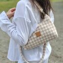 Torebka z puchatej tkaniny w pepitkę Różowa