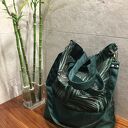 Torba hobo XXL liście palmy - na ramię, wegańska i pojemna (A4 i więcej)