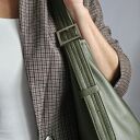 Oliwkowa torba hobo ze skóry naturalnej na ramię