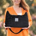 Welurowa mini torebka slouchy Krokodyl