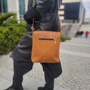 Listonoszka z klapką Ada kolor rudy