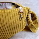 Torba Luna - żółta crossbody ze sztruksu, ręcznie szyta na ramię