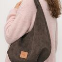 Torebka Hobo z zamszu tapicerskiego Czekoladowa na ramię - handmade