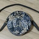 Round Bag - monstery