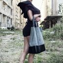 Szara torba na ramię