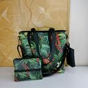 Torebka shopper na ramię w kwiaty z kosmetyczką i portfelikiem