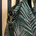 Wegańska torba na ramię XXL z printem liści palm