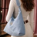 Zamszowa torba Hobo w kolorze Błękitnym