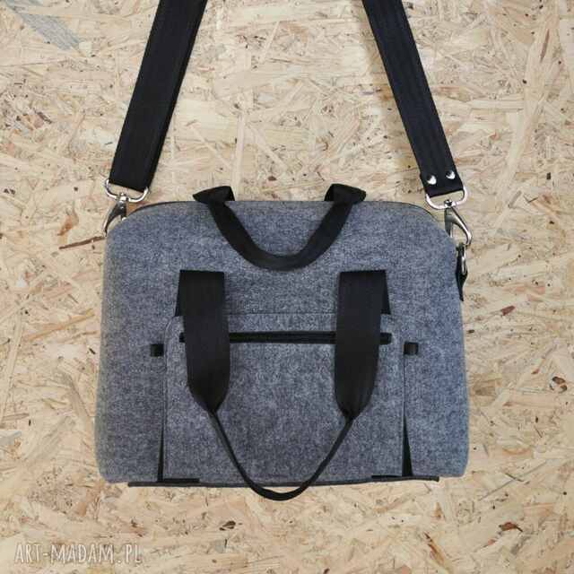 Kuferek z filcu - wzór szary - wygodna listonoszka filcowa - pojemny