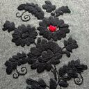 🌸 Torba na zakupy czarna melanżowa z haftem czarnych kwiatów czerwone serce