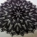 Czarny obrus koronkowy na drutach 87 cm - efekt 3D, 100% bawełna