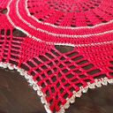 Ręcznie robiona serwetka czerwono-złota w kształcie gwiazdy (45 cm)