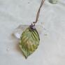 naturalna biżuteria liść z angelitem - naszyjnik z pięknym wisior liściem