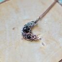 Naszyjnik z księżycowym wisiorem z onyksami czarnymi