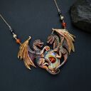 Smocza Straż - rzeźbiony naszyjnik z agatem i karneolem