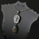 Runa Laguz z labradorytem - srebrny talizman ochronny