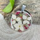 Kobiecy wisiorek z kwiatami z2092