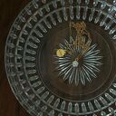 modne naszyjniki złoty z bezbarwną