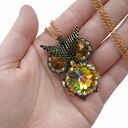 Naszyjnik z Sową - Ręcznie Szyta Biżuteria z Kryształów Preciosa