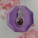 Naszyjnik Jadeit Bordowy stal chirurgiczna wisiorek handmade wirewrapping