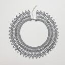 Ażurowy naszyjnik kołnierzyk z koralików szklanych