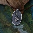 Wisior z jeleniem szlachetnym ze srebra