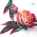 Kwiatowy naszyjnik piwonia. kolia z japońskich koralików