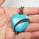 Naszyjnik Howlit Serce M292 - turkusowe serce w wire wrapping z miedzi