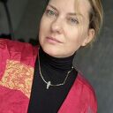 Naszyjnik koralikowy z kwarcem Aura - beżowo-złoty