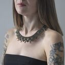 naszyjnik z koralików szklanych elegancka koronka ciemnozielona