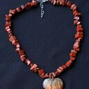 Elegancki naszyjnik z piasku pustyni z sercem z jaspisu unikat handmade świetny niebanalny prezent