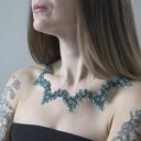 Ażurowa kolia „Gwiazda” z koralików szklanych w odcieniach turkusu - choker handmade