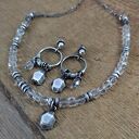 Naszyjnik - kwarc z delikatną zawieszką