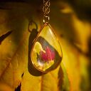 Jesienny naszyjnik, biżuteria z listkiem klonu