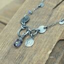 Iolit - minimalistyczny 01