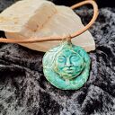 Ceramiczny naszyjnik amulet Twarz Księżyca - intuicja i spokój na rzemieniu