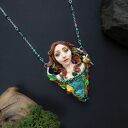 Naszyjnik z kobietą i malachitem