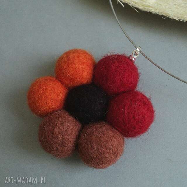 Felt flower